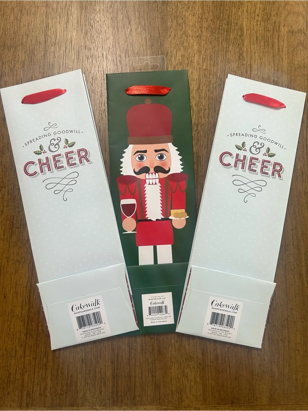 Wine gift bags - set of 3 - great for holiday gifting! 🍷🎄🎁 Nutcracker & Cheer